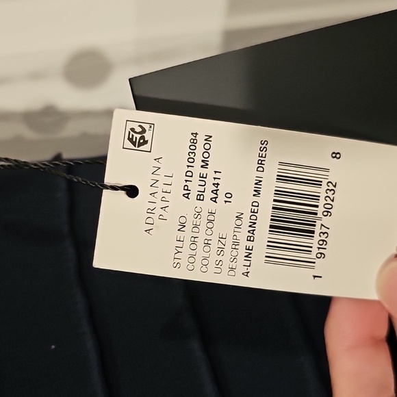 Adrianna Papell Bodycon Navy Blue SS Banded Sheath Dress Sz 10 MSRP $159 - Picture 4 of 11